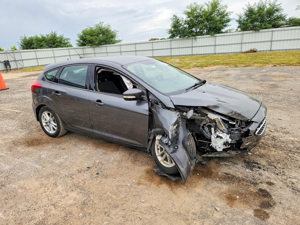 2018 FORD FOCUS SE 4