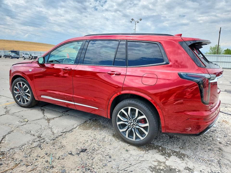2023 CADILLAC XT6 SPORT 2
