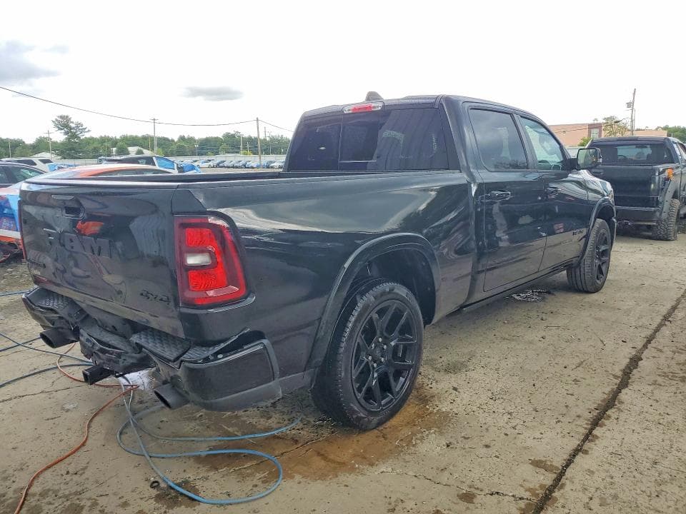 2025 RAM 1500 LARAMIE 3