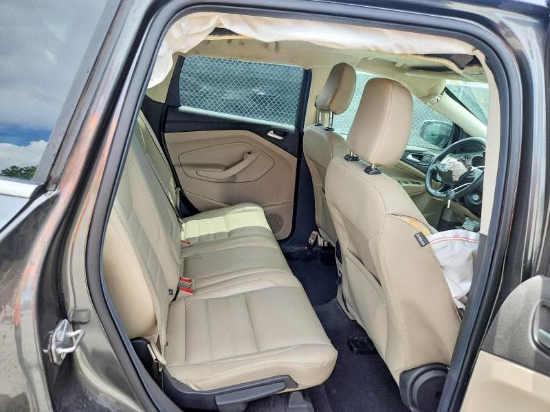 2018 FORD ESCAPE SEL 10