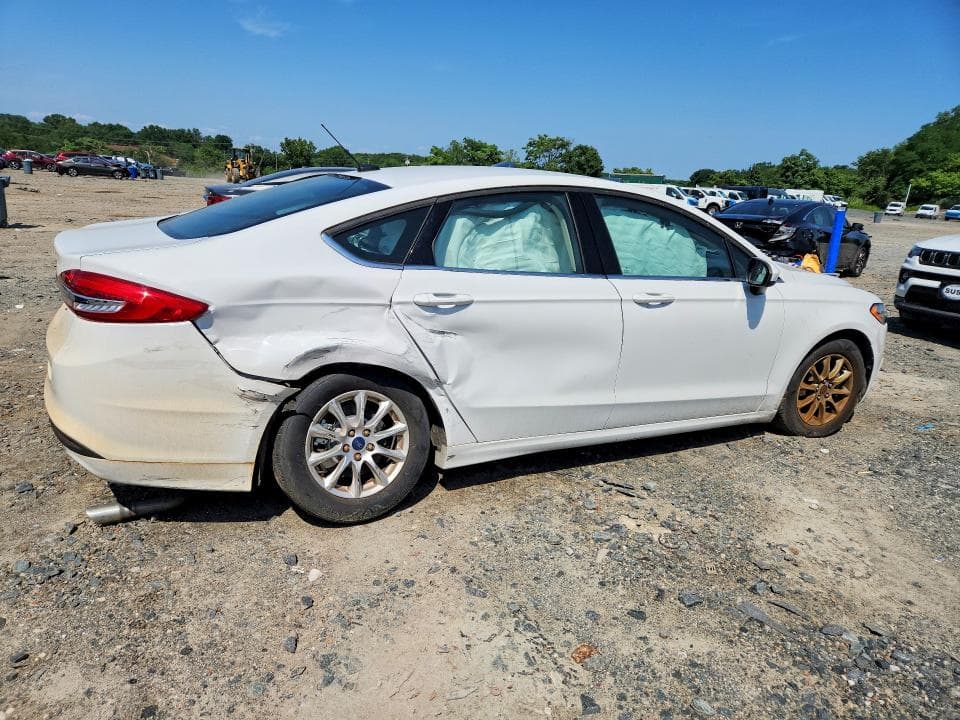 2018 FORD FUSION S 3