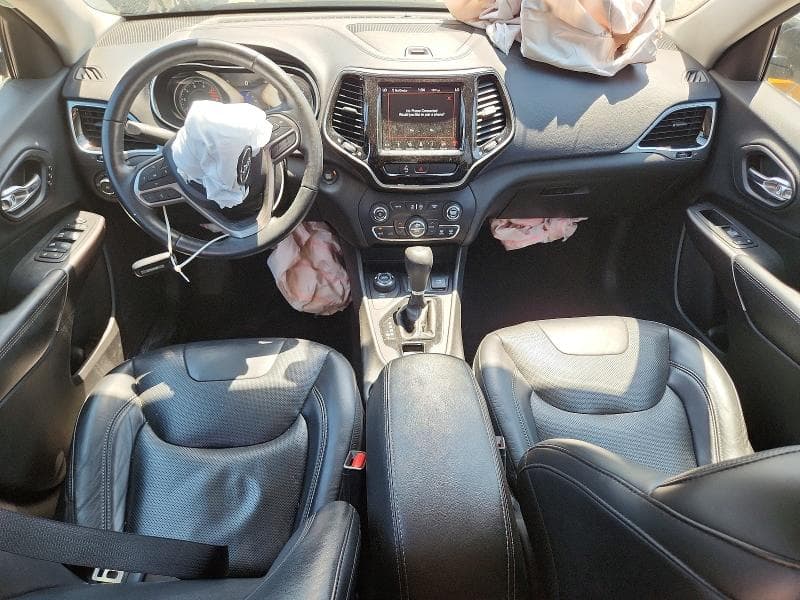 2019 JEEP CHEROKEE LIMITED 8