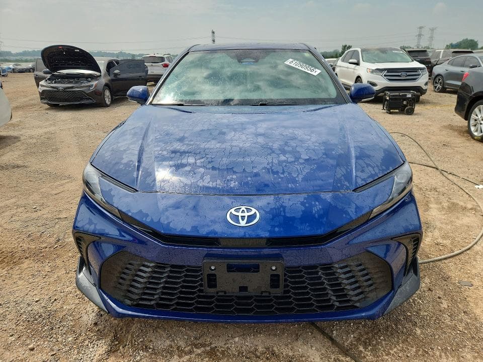 2026 TOYOTA CAMRY SE 5