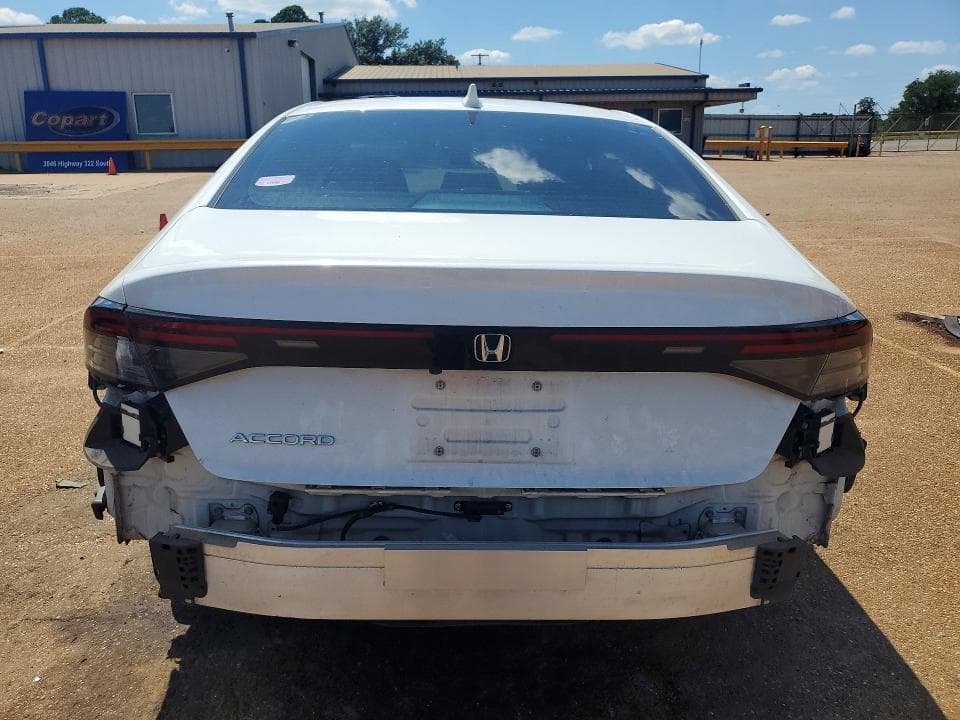 2023 HONDA ACCORD EX 6