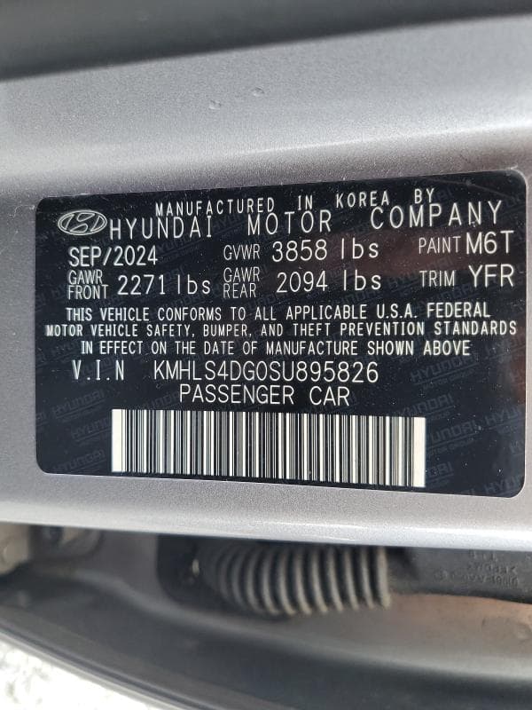 2025 HYUNDAI ELANTRA SEL 12