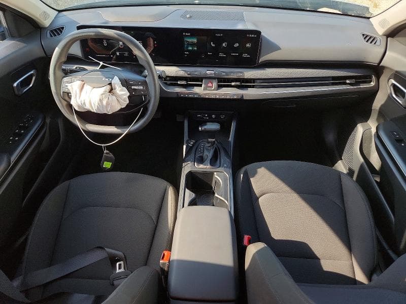2026 KIA K4 LXS 8