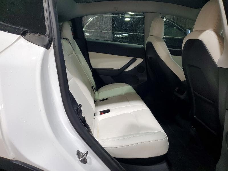 2022 TESLA MODEL Y 11