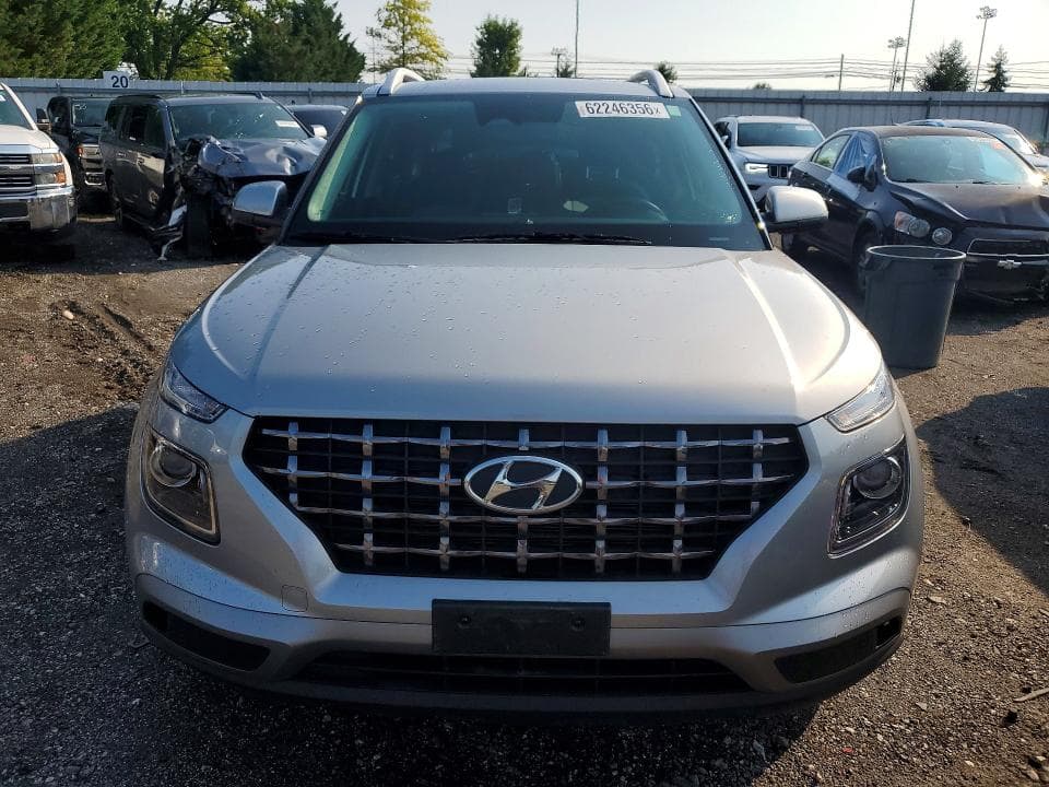 2024 HYUNDAI VENUE SEL 5