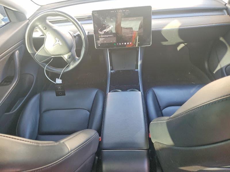 2019 TESLA MODEL 3 8