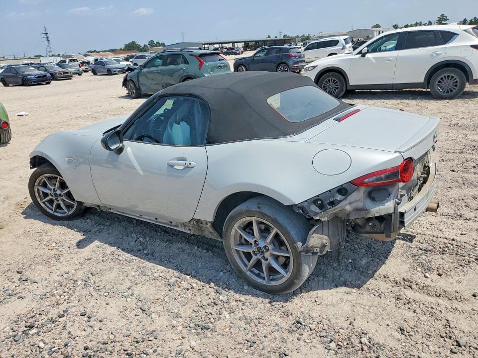2017 MAZDA MX-5 MIATA 2