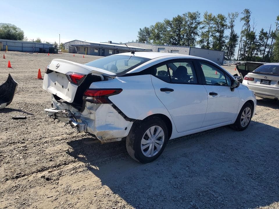 2024 NISSAN VERSA S 3