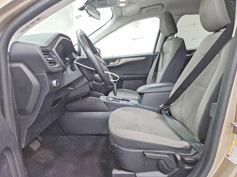 2021 FORD ESCAPE SE 7