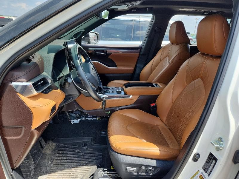 2021 TOYOTA HIGHLANDER PLATINUM 7