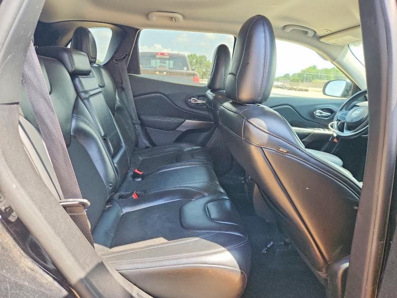 2019 JEEP CHEROKEE LATITUDE PLUS 11