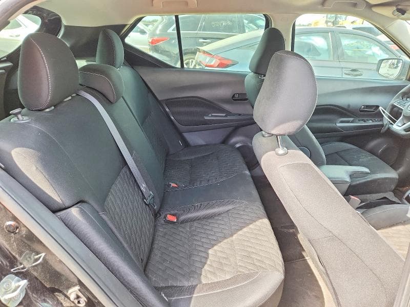2021 NISSAN KICKS S 11