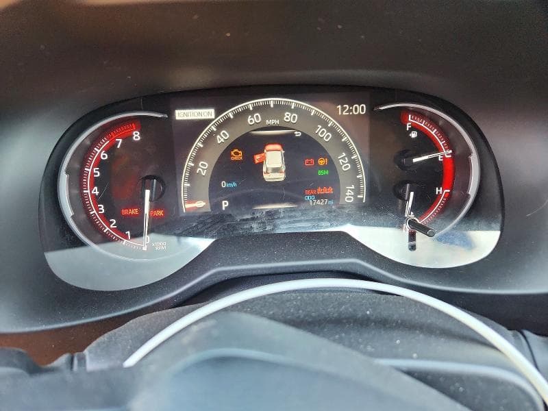 2024 TOYOTA RAV4 XLE PREMIUM 9