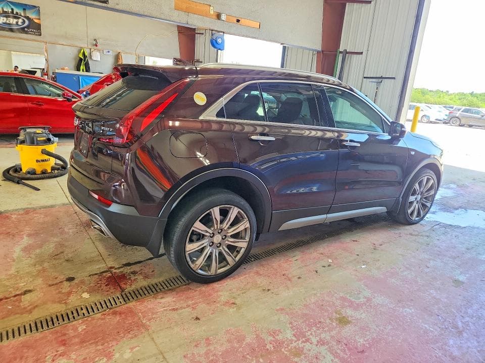 2021 CADILLAC XT4 PREMIUM LUXURY 3
