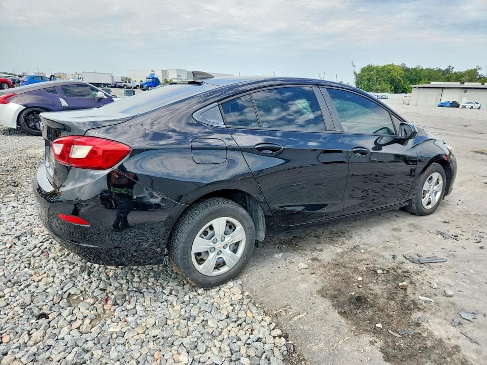2018 CHEVROLET CRUZE LS 3