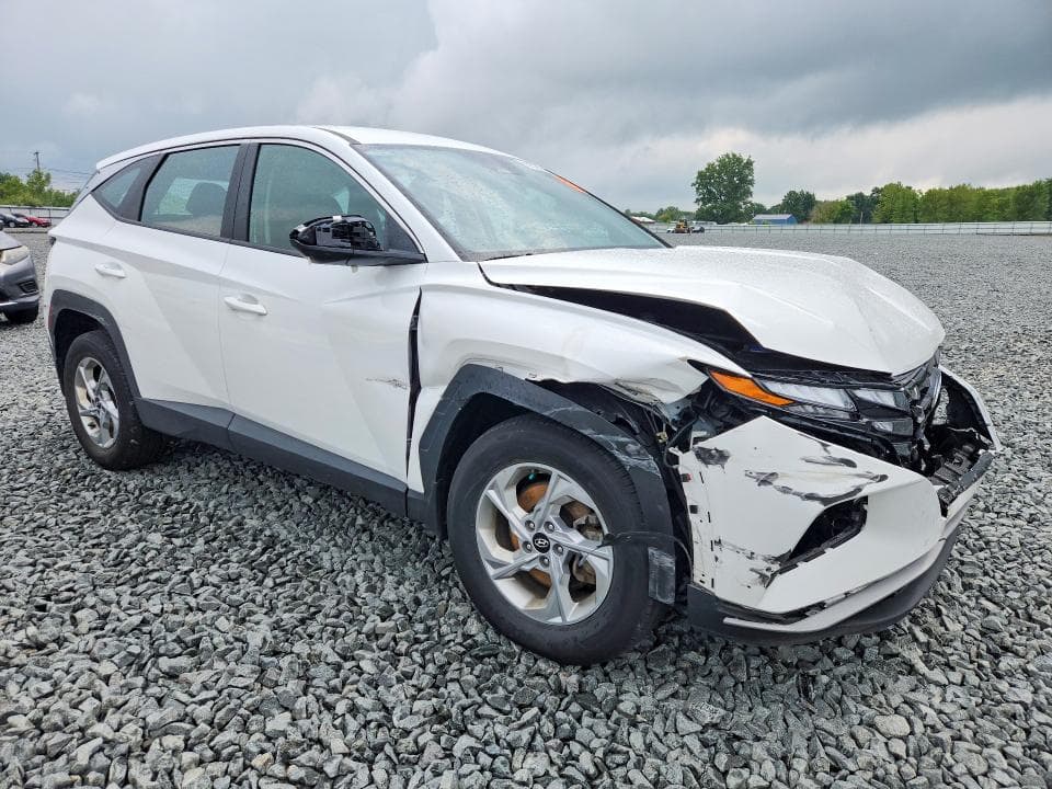 2024 HYUNDAI TUCSON SE 4