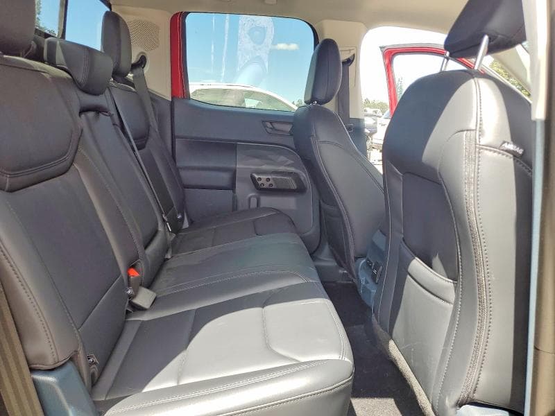 2026 FORD MAVERICK LARIAT 10