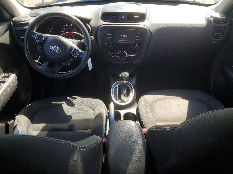 2017 KIA SOUL + 8