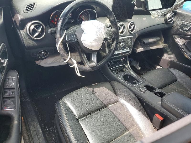 2019 MERCEDES-BENZ CLA 250 4MATIC 8