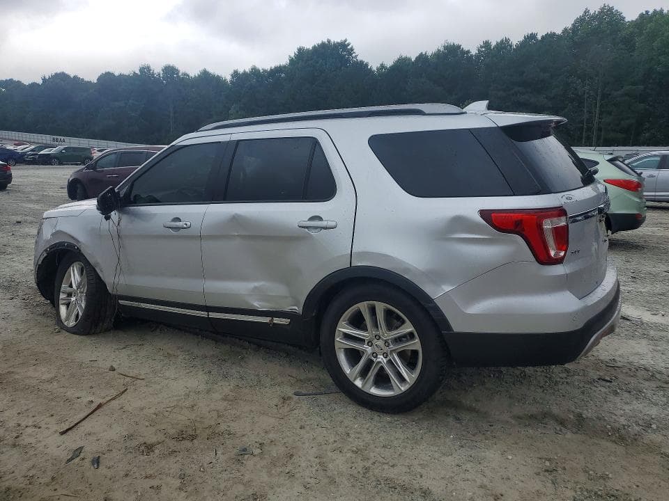 2017 FORD EXPLORER XLT 2