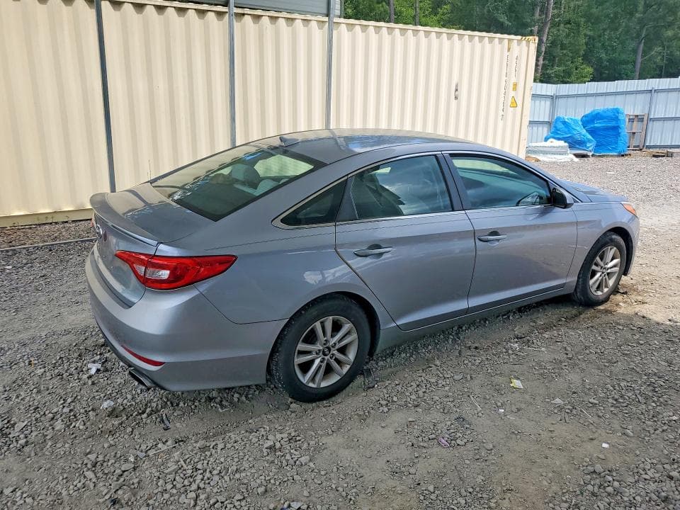 2017 HYUNDAI SONATA SE 3
