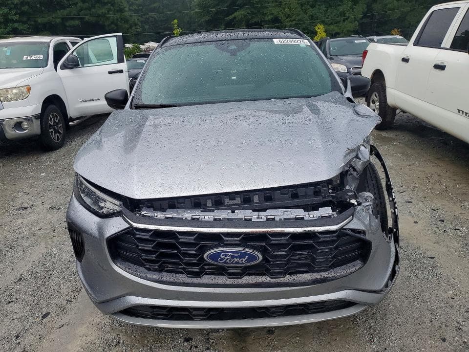 2024 FORD ESCAPE ST LINE 5