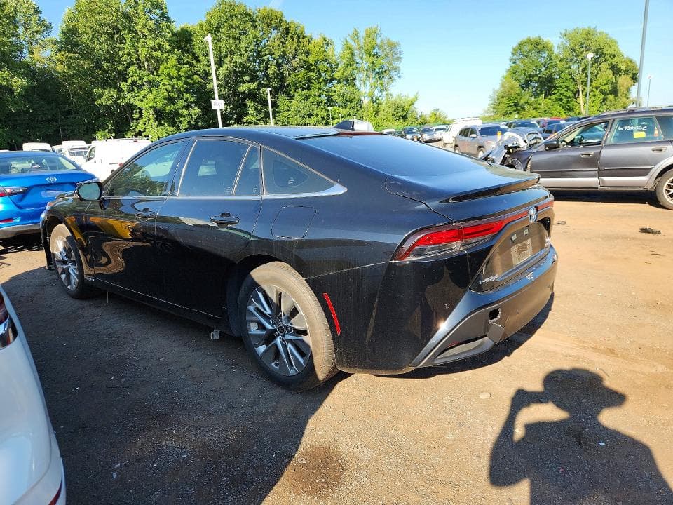 2022 TOYOTA MIRAI XLE 2