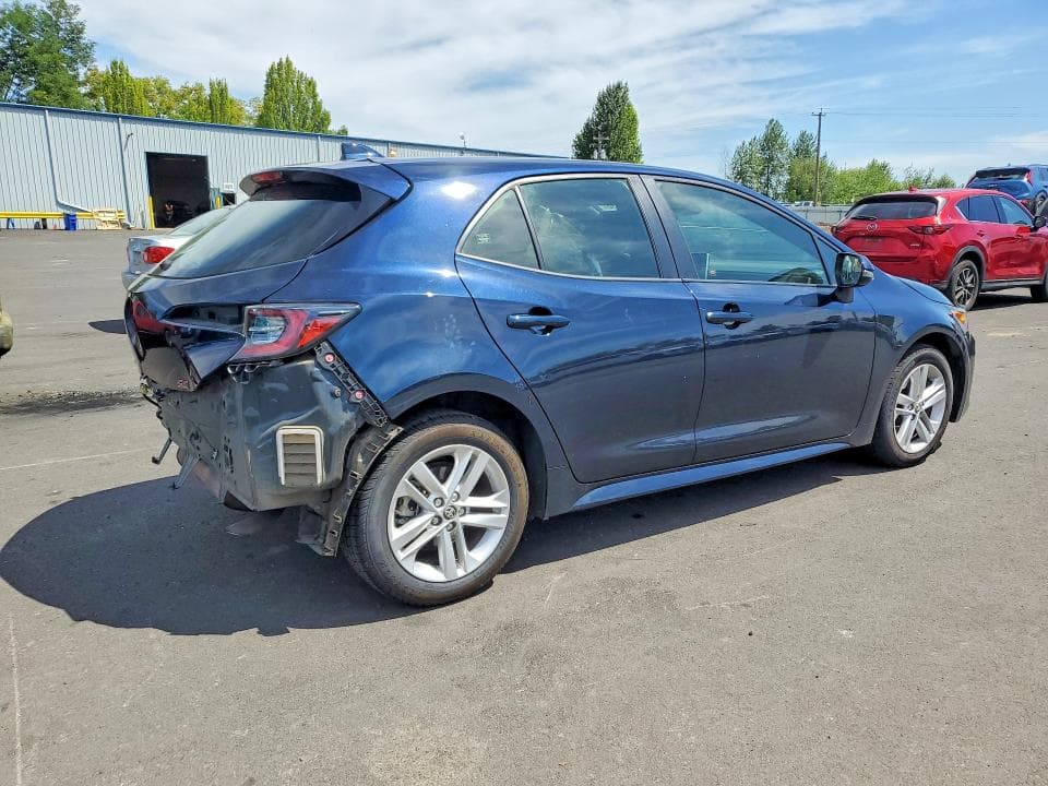 2021 TOYOTA COROLLA HATCHBACK SE 3