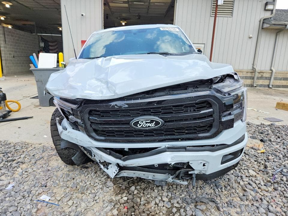 2025 FORD F150 LARIAT 5