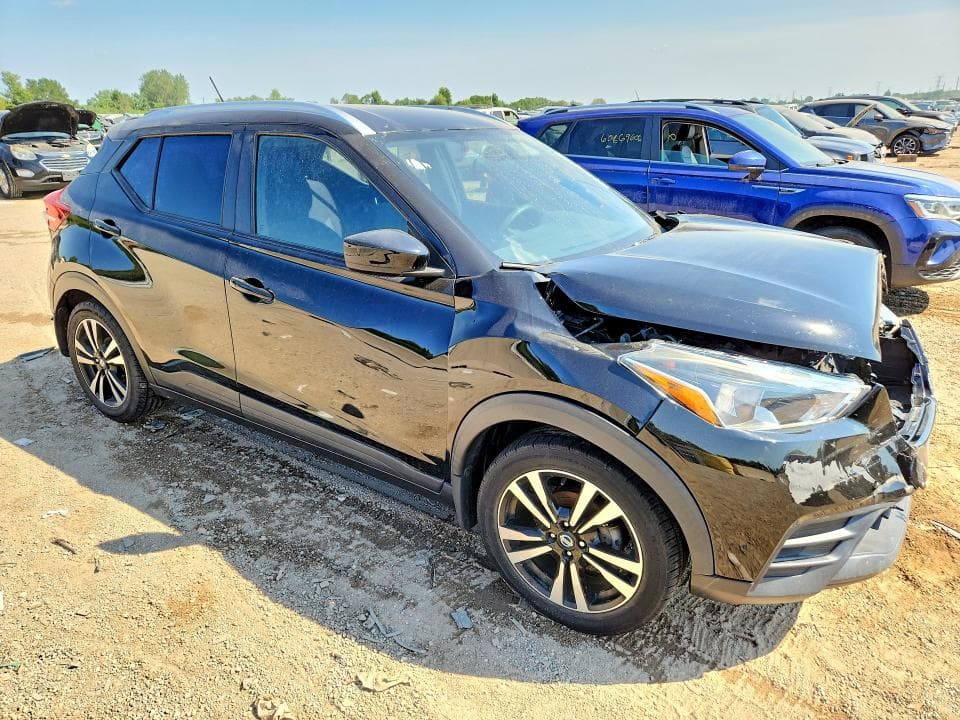 2018 NISSAN KICKS SV 4
