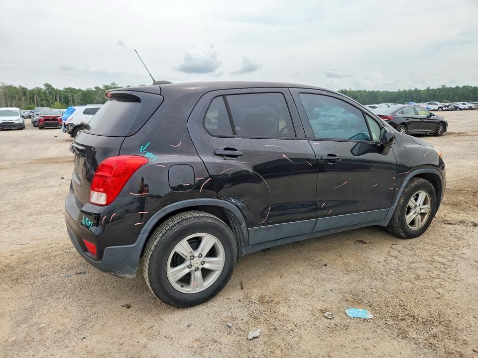 2020 CHEVROLET TRAX LS 3