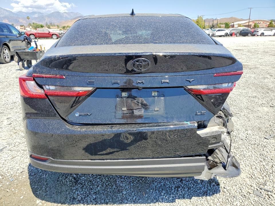 2025 TOYOTA CAMRY LE 6