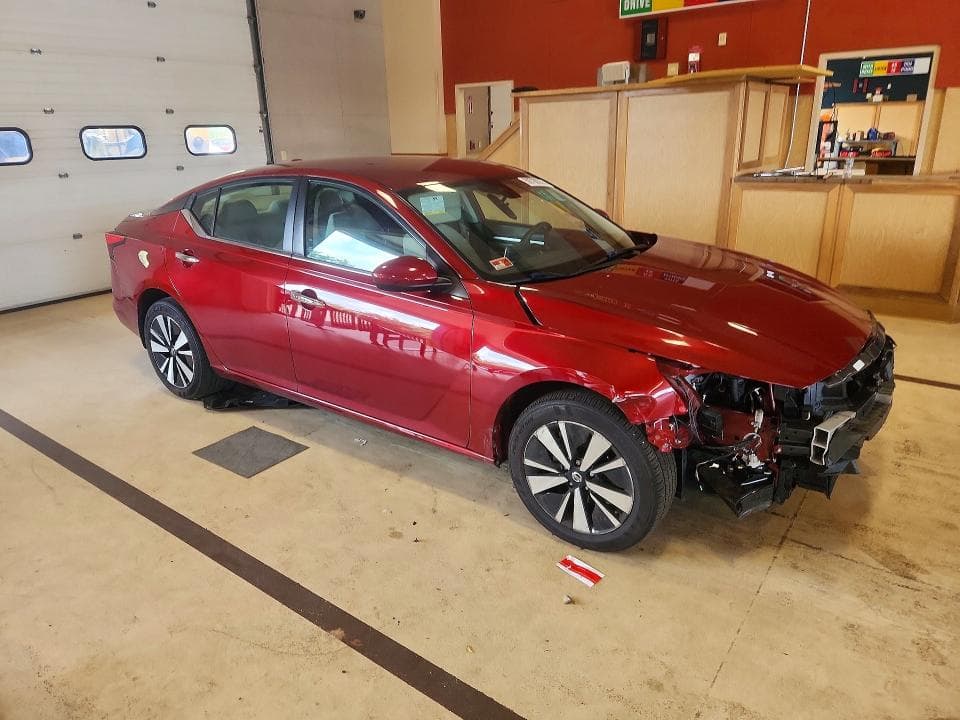 2021 NISSAN ALTIMA SV 4