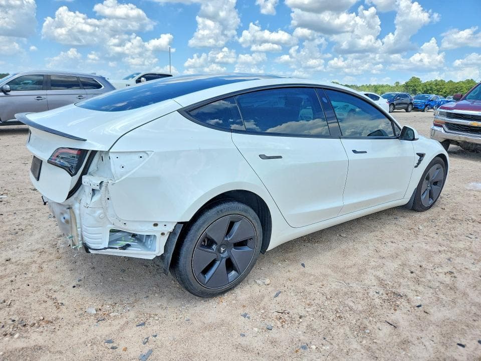 2023 TESLA MODEL 3 3