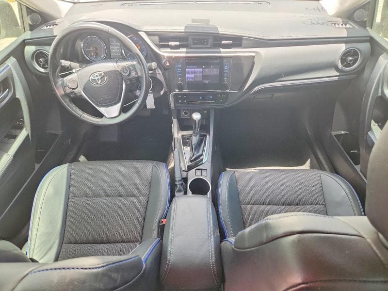 2019 TOYOTA COROLLA SE 8