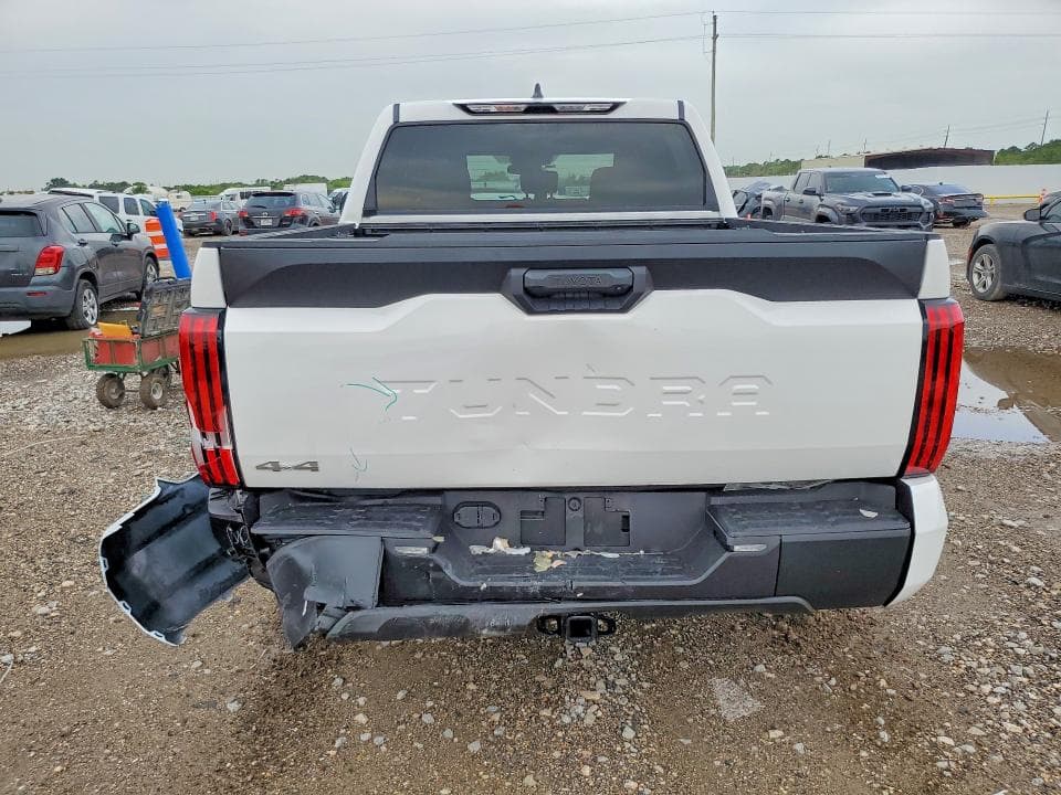 2026 TOYOTA TUNDRA SR5 6