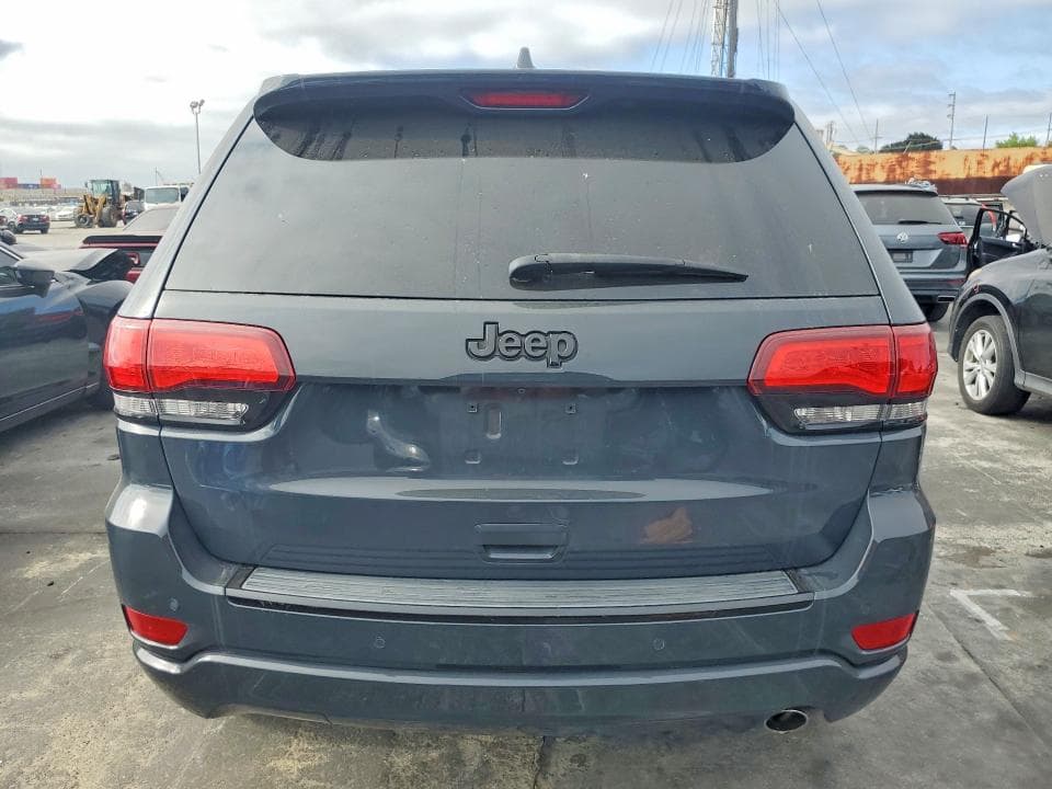 2017 JEEP GRAND CHEROKEE LAREDO 6