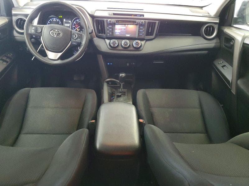 2017 TOYOTA RAV4 LE 8