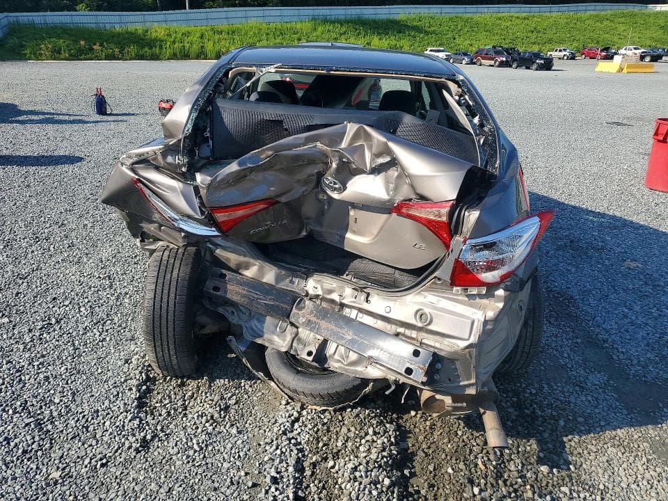 2018 TOYOTA COROLLA 6