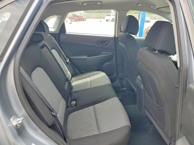 2020 HYUNDAI KONA SE 11
