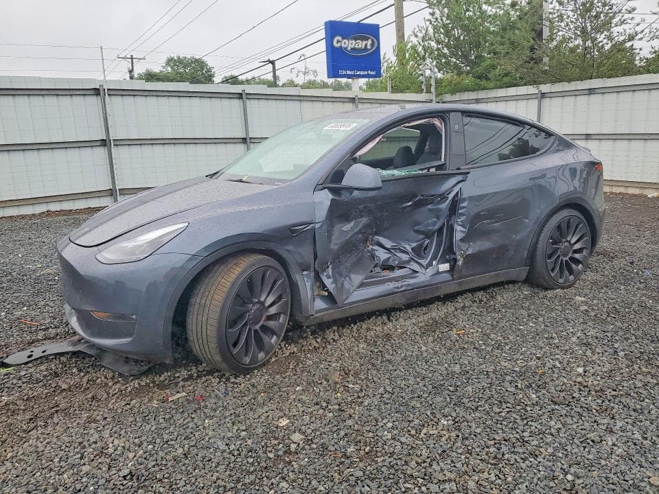 2023 TESLA MODEL Y - 1