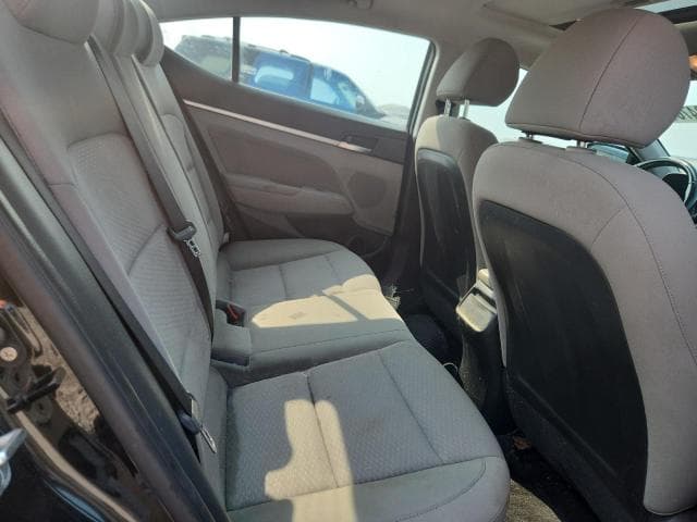 2019 HYUNDAI ELANTRA 10