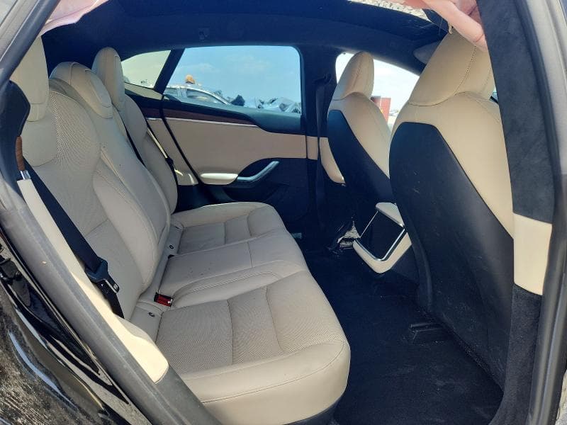 2021 TESLA MODEL S 10