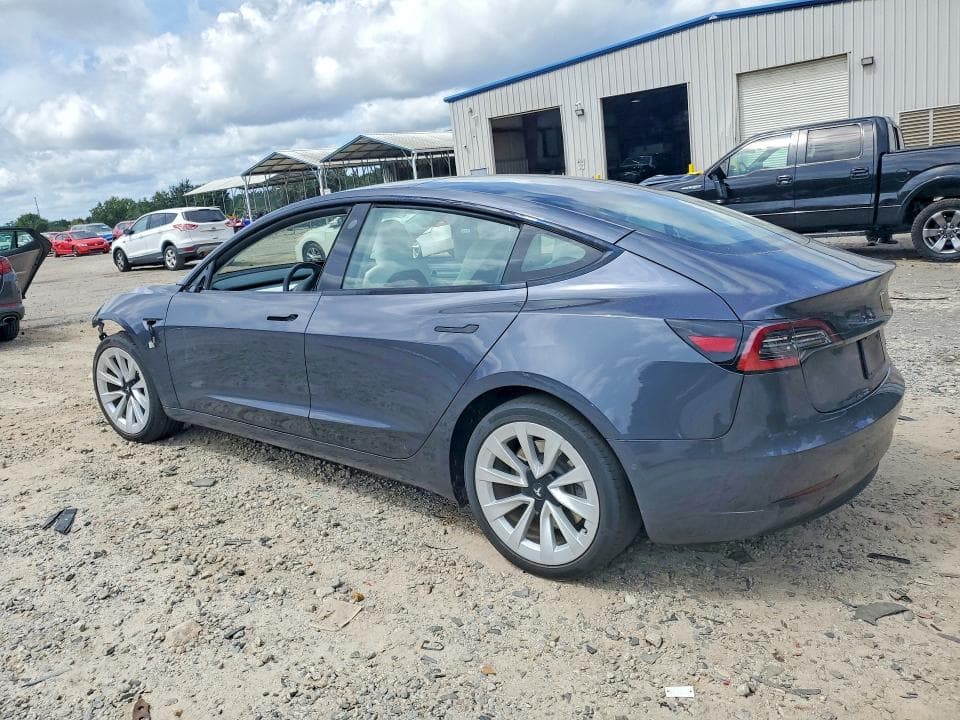 2022 TESLA MODEL 3 2