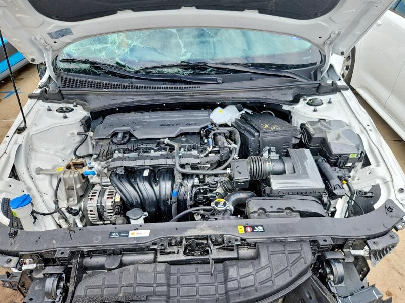 2026 HYUNDAI ELANTRA SE 11