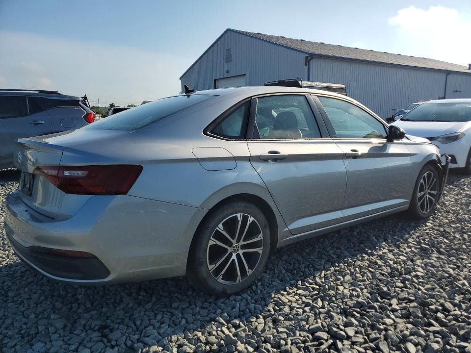 2022 VOLKSWAGEN JETTA SPORT 3