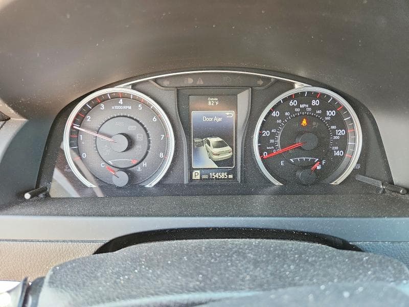 2017 TOYOTA CAMRY SE 9